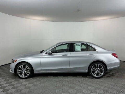 2016 Mercedes-Benz C-Class