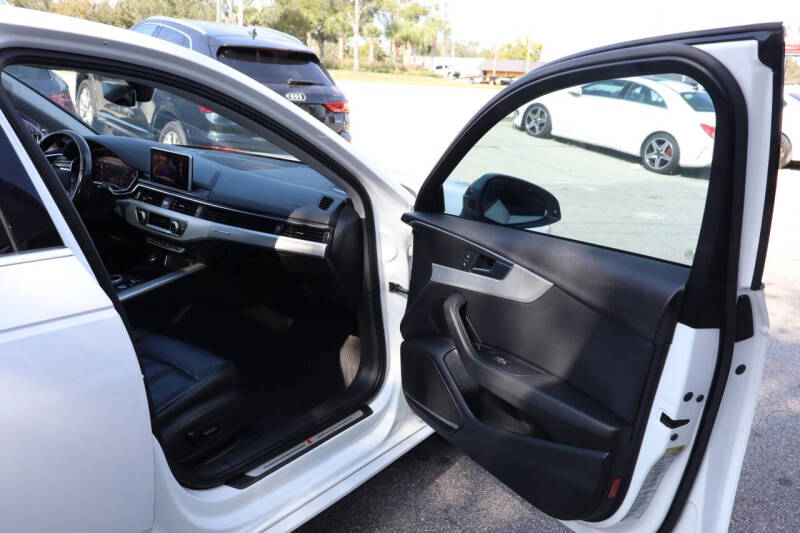 2017 Audi A4 2.0T quattro Premium Plus