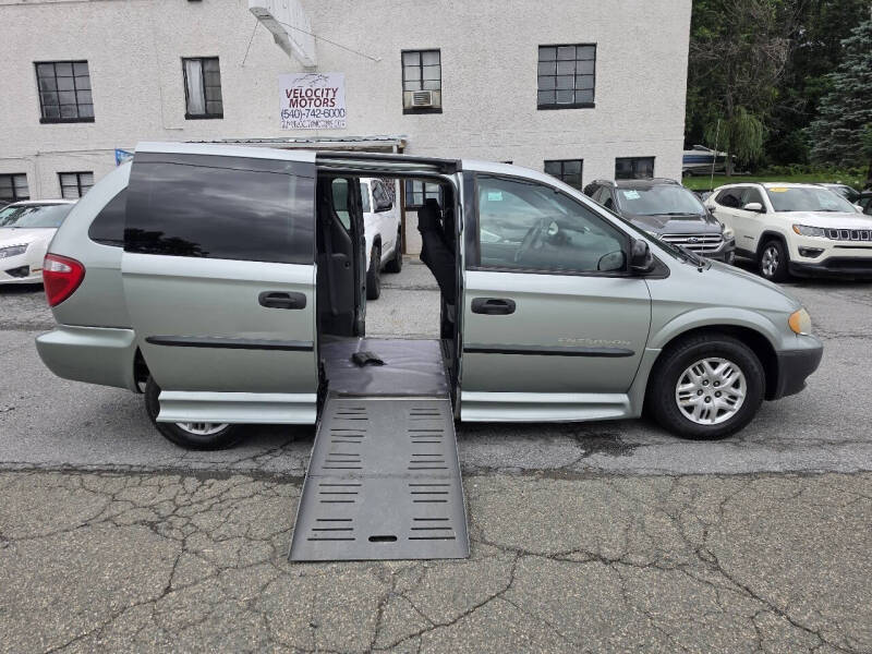 2004 Dodge Grand Caravan SE