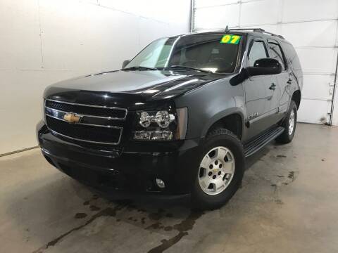 2007 Chevrolet Tahoe for sale at Frogs Auto Sales in Clinton IA