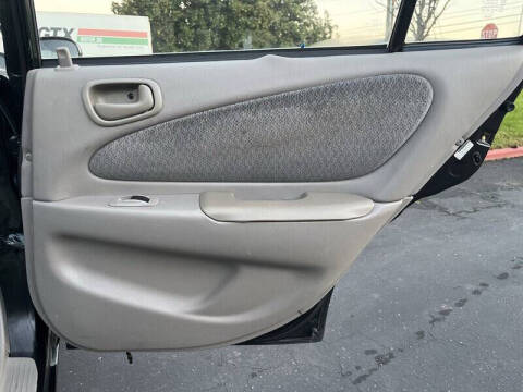 2001 Toyota Corolla LE