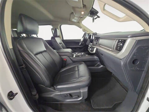 2023 Ford Expedition MAX XLT