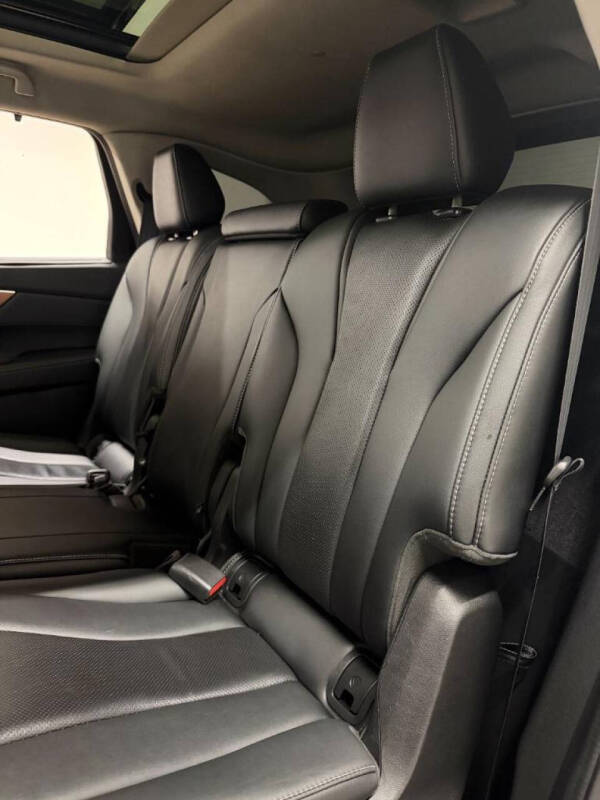 2022 Acura MDX w/Tech