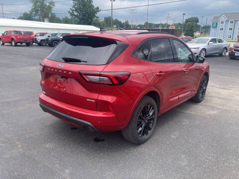 2023 Ford Escape ST-Line Elite