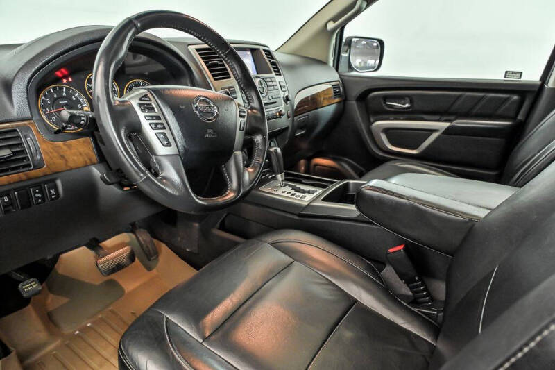 2015 Nissan Armada