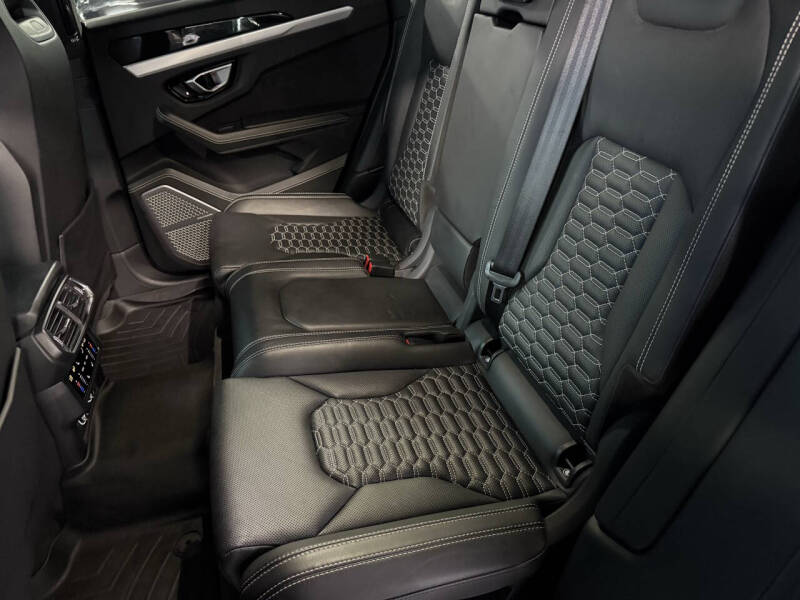 2020 Lamborghini Urus