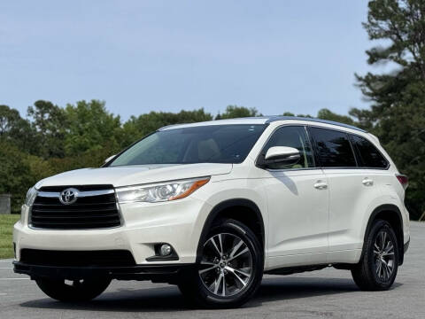 2016 Toyota Highlander for sale at Sebar Inc. in Greensboro NC