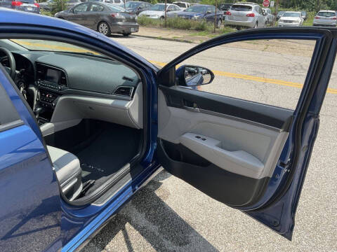2018 Hyundai Elantra
