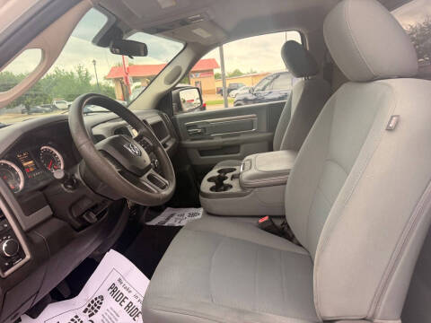 2019 RAM 1500 Classic Tradesman