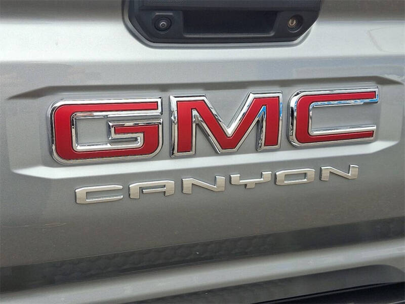 2024 GMC Canyon Elevation