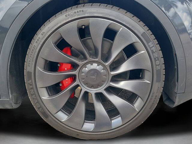2024 Tesla Model Y Performance