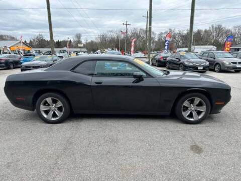 2015 Dodge Challenger SXT