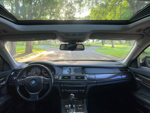 2009 BMW 7 Series 750Li