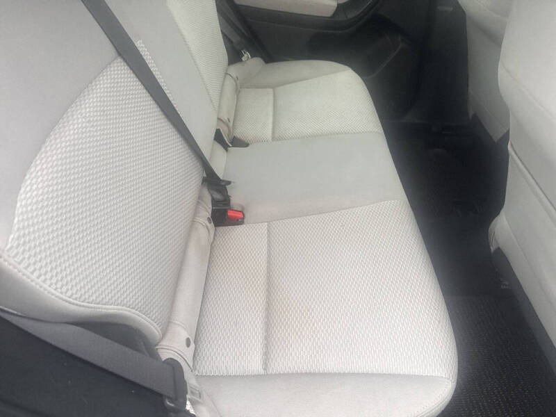 2014 Subaru Forester 2.5i