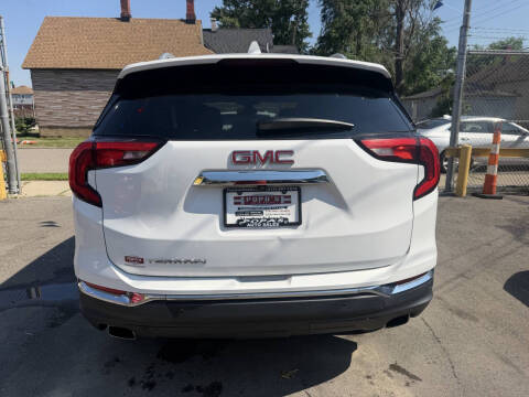 2020 GMC Terrain SLT