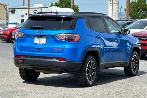 2025 Jeep Compass Trailhawk