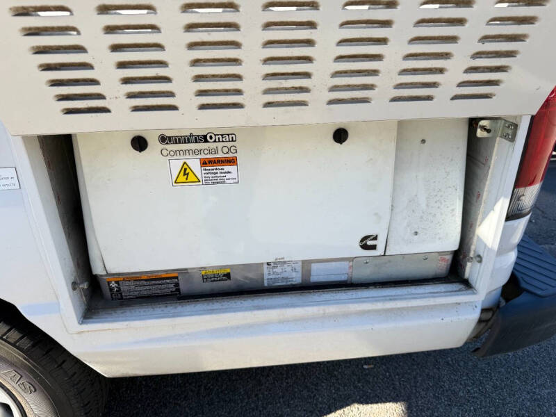 2014 Ford E-Series E-350 SD