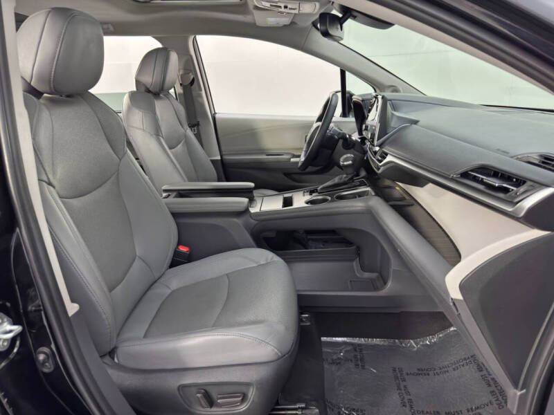 2022 Toyota Sienna Limited 7-Passenger