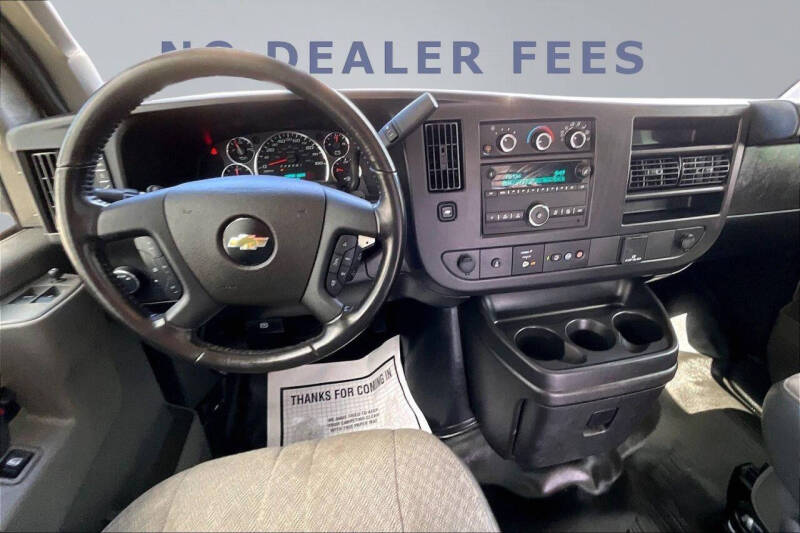 2023 Chevrolet Express 2500