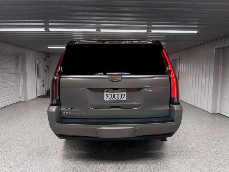 2018 Cadillac Escalade ESV Platinum
