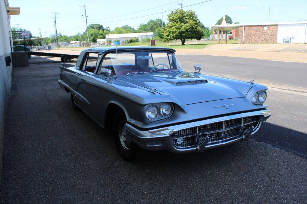 1960 Ford Thunderbird 3