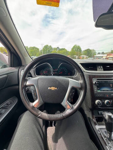 2017 Chevrolet Traverse LT