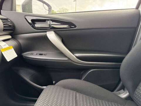 2026 Mitsubishi Eclipse Cross ES