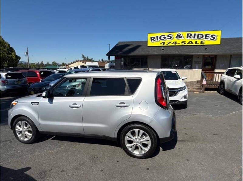 2016 Kia Soul +