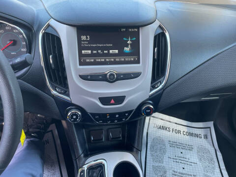 2017 Chevrolet Cruze LS Auto