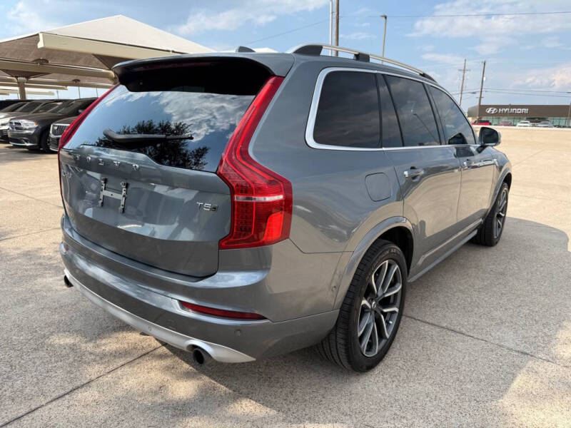 2018 Volvo XC90 T5 Momentum 7-Passenger