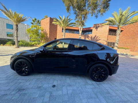 2023 Tesla Model Y Long Range