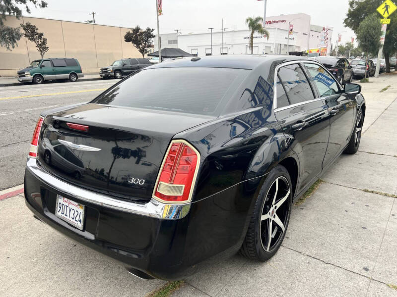2013 Chrysler 300