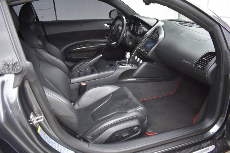 2012 Audi R8 5.2 quattro