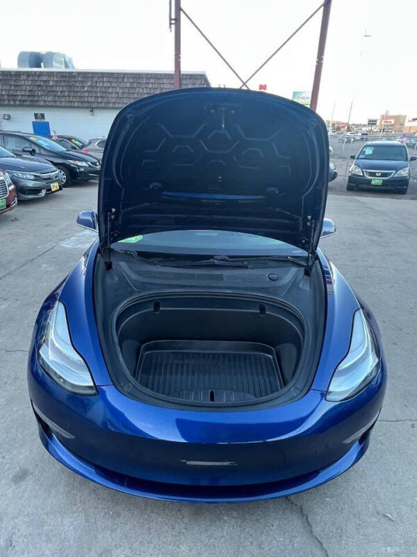 2020 Tesla Model 3 Long Range