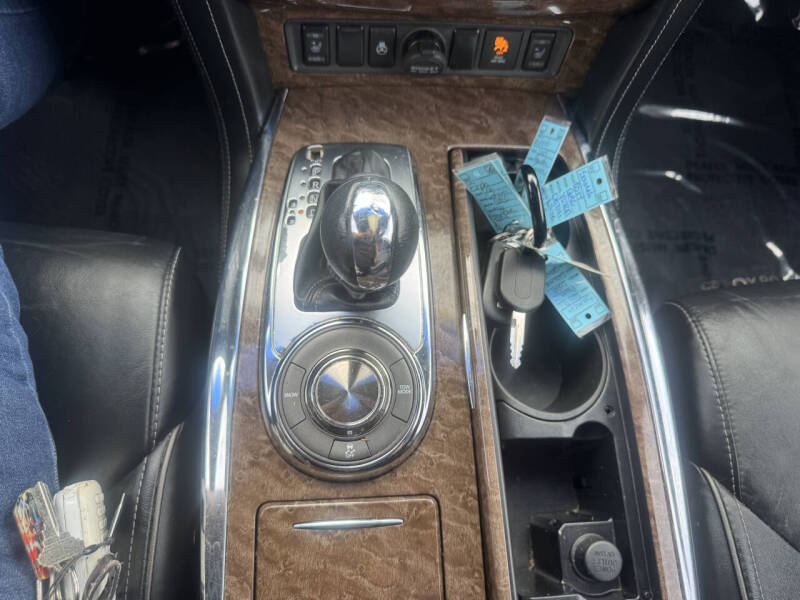 2016 Infiniti QX80