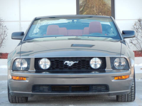 2005 Ford Mustang GT Premium