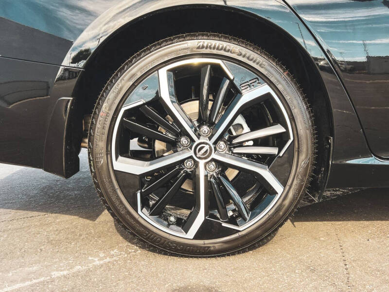 2025 Nissan Altima 2.5 SR