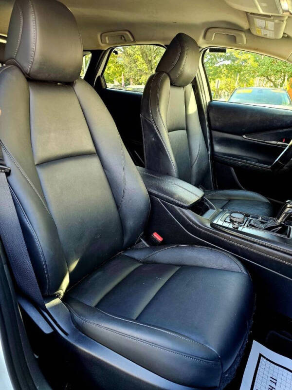 2022 Mazda CX-30 2.5 S Select