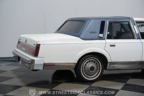 1985 Lincoln Town Car