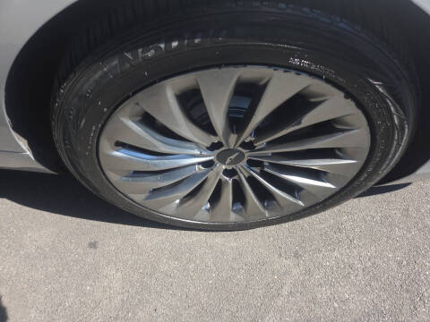 2017 Genesis G90 3.3T Premium