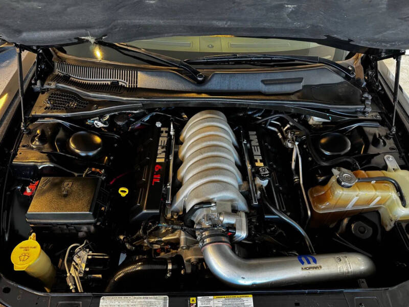 2010 Dodge Challenger SRT8