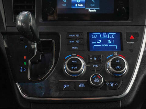 2017 Toyota Sienna