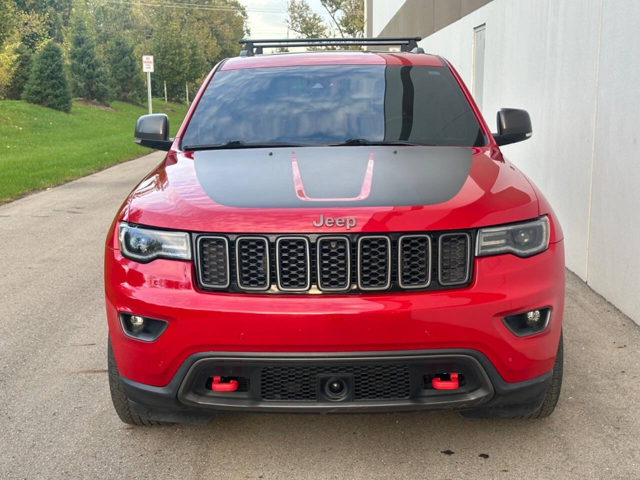 2019 Jeep Grand Cherokee for sale at Phoenix Motor Co in Romulus, MI