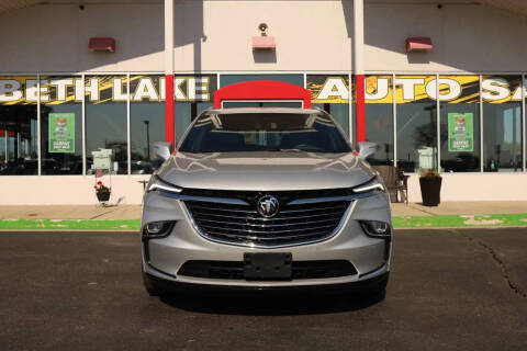 2022 Buick Enclave Essence
