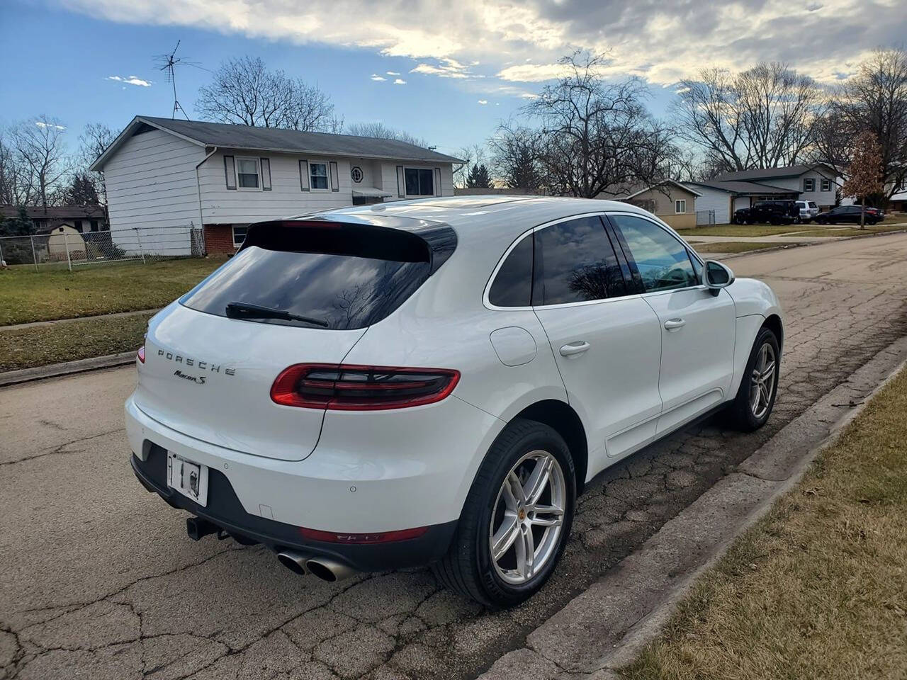 2018 Porsche Macan for sale at MAYA WHOLESALE INC in Addison, IL