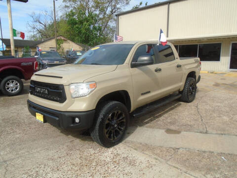 2017 Toyota Tundra for sale at Campos Trucks & SUVs, Inc. in Houston TX