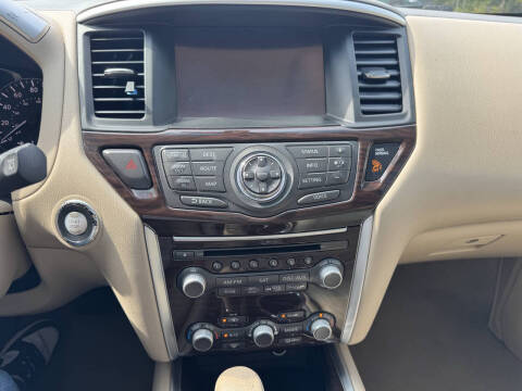 2014 Nissan Pathfinder S