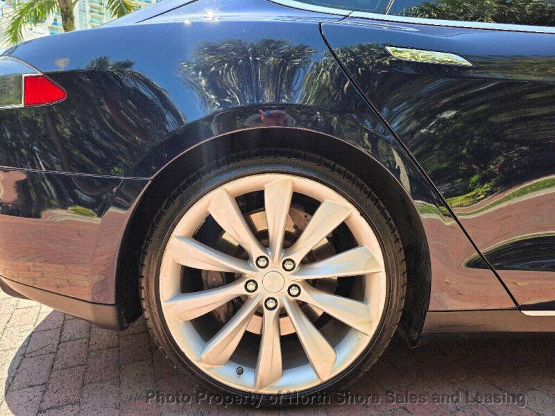 2015 Tesla Model S