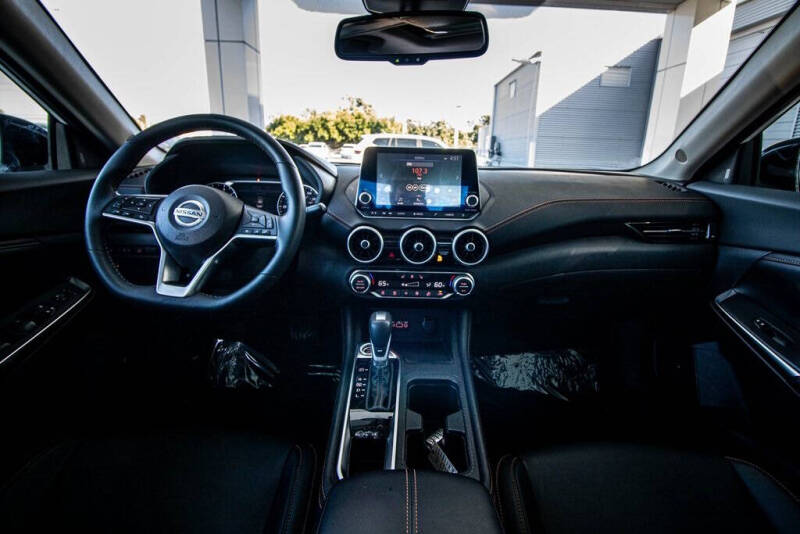 2021 Nissan Sentra SR