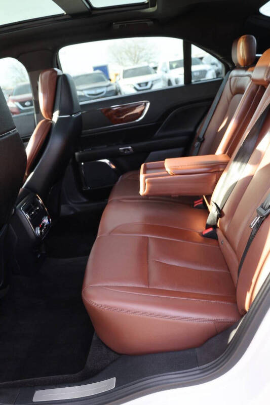 2017 Lincoln Continental Reserve